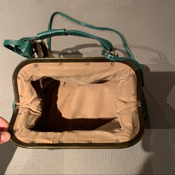 VINTAGE LEATHER purse - Picture 2 of 5